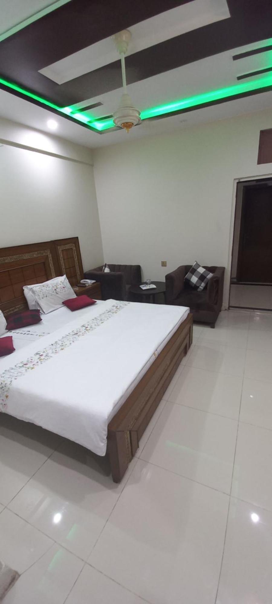איסלמאבד Hotel Al Markaz מראה חיצוני תמונה