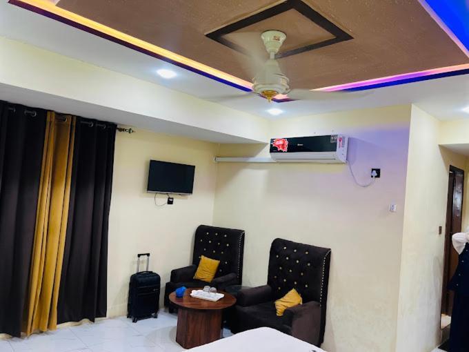 איסלמאבד Hotel Al Markaz מראה חיצוני תמונה